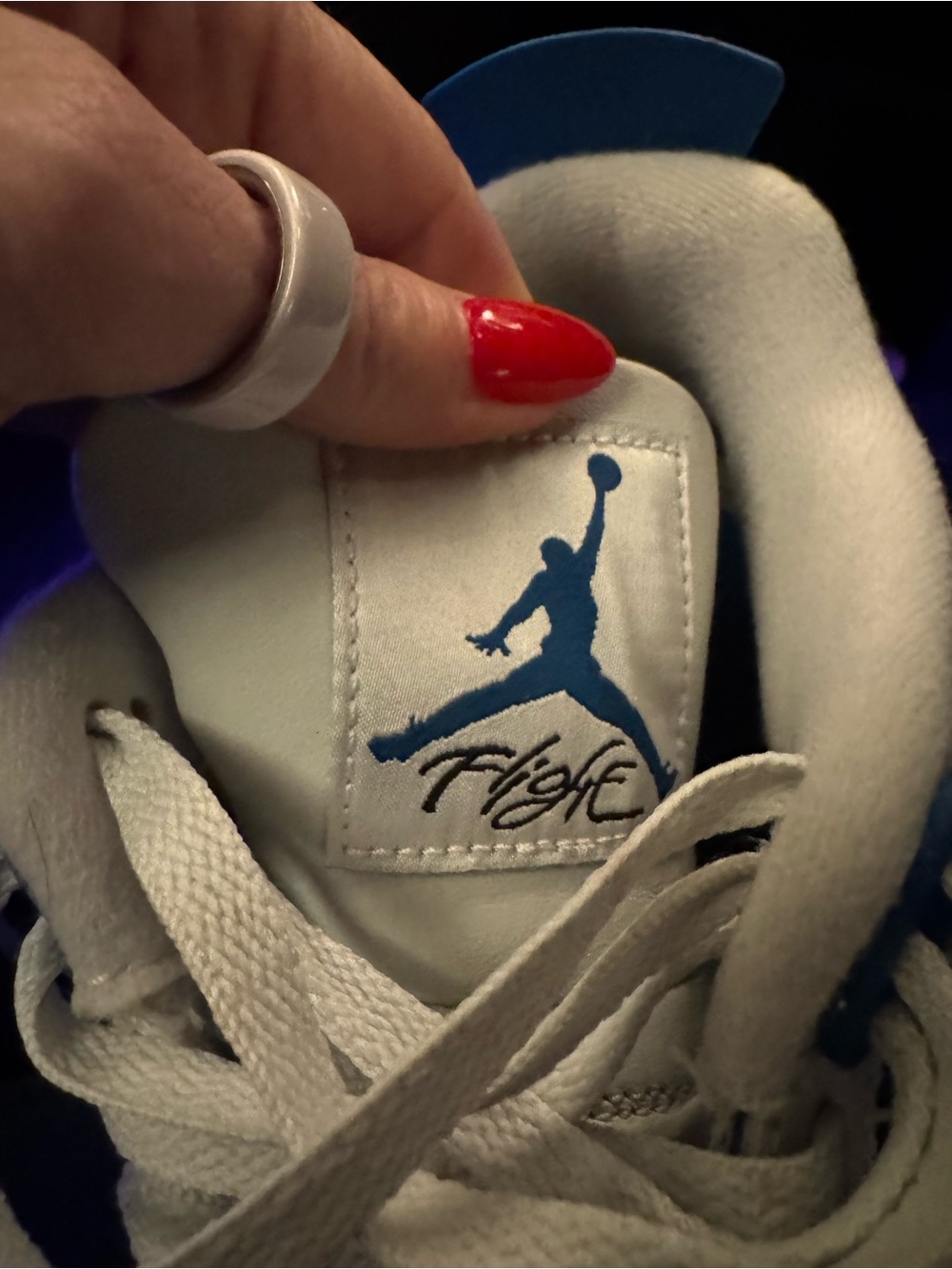 Jordan mens White and Blue Flight Logo Lace-Up Sneakers